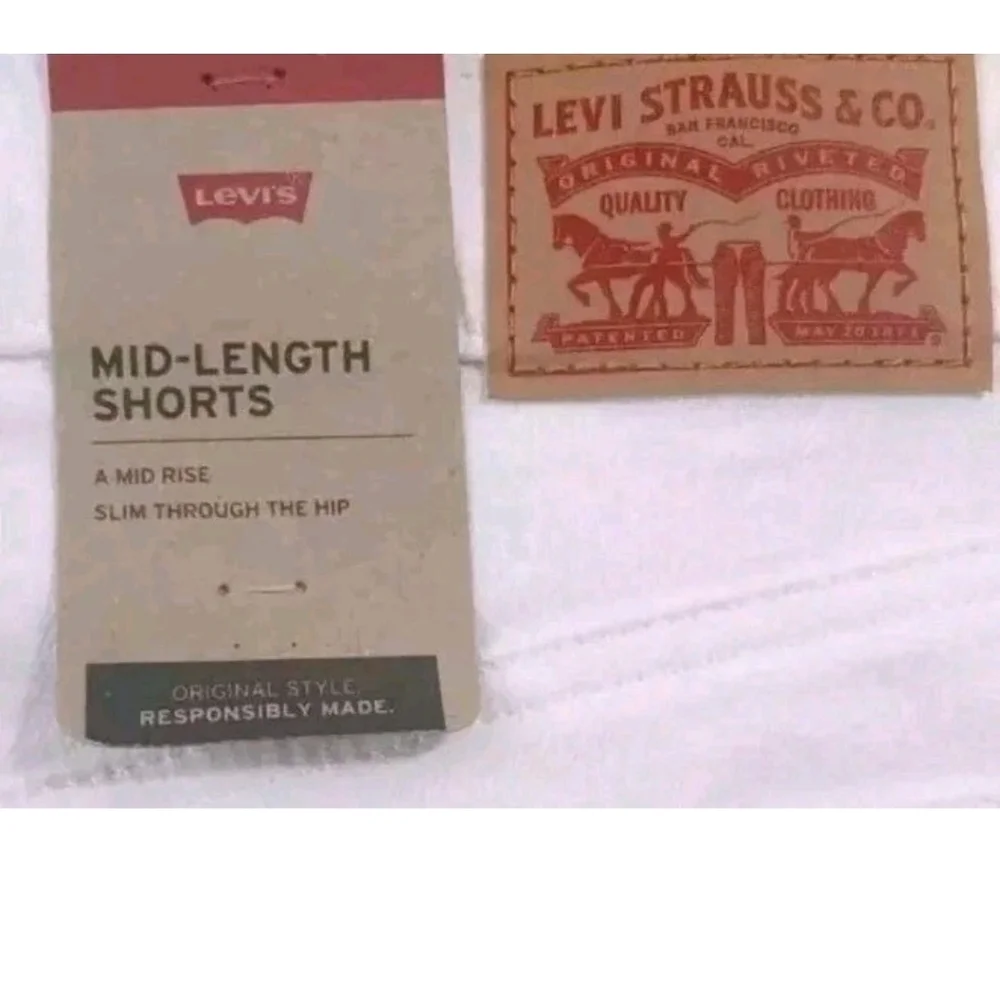 Levis levi mid